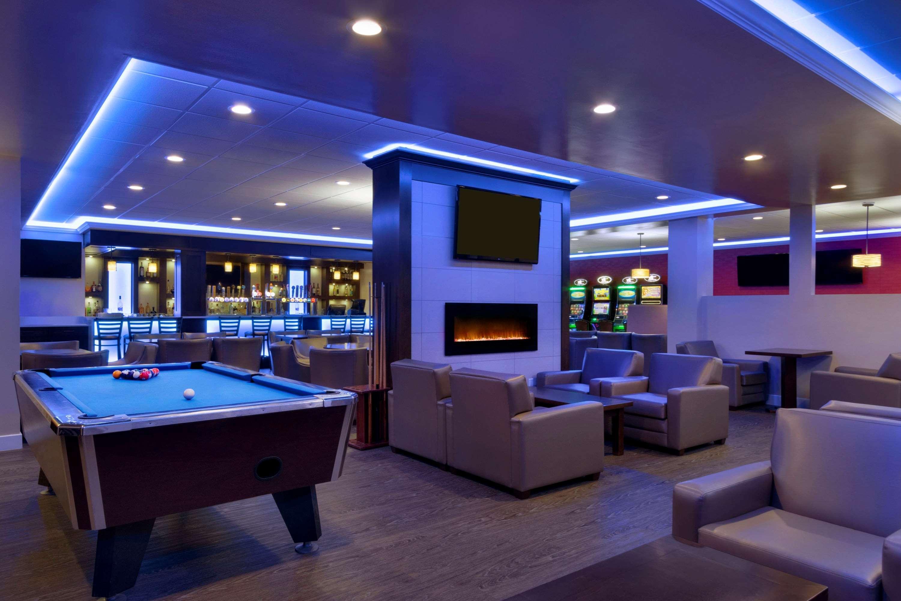 Travelodge By Wyndham Lethbridge Εξωτερικό φωτογραφία