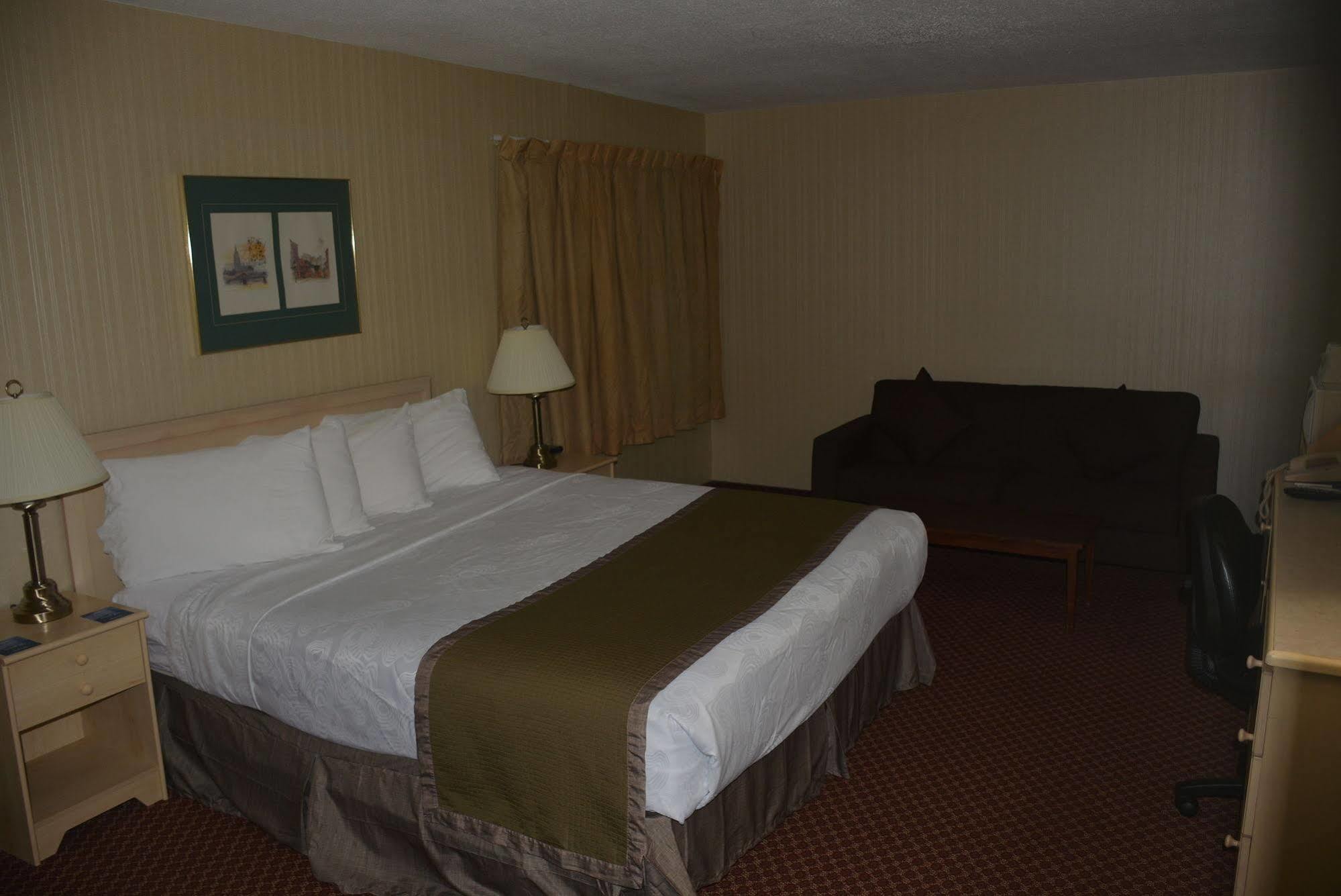 Travelodge By Wyndham Lethbridge Εξωτερικό φωτογραφία